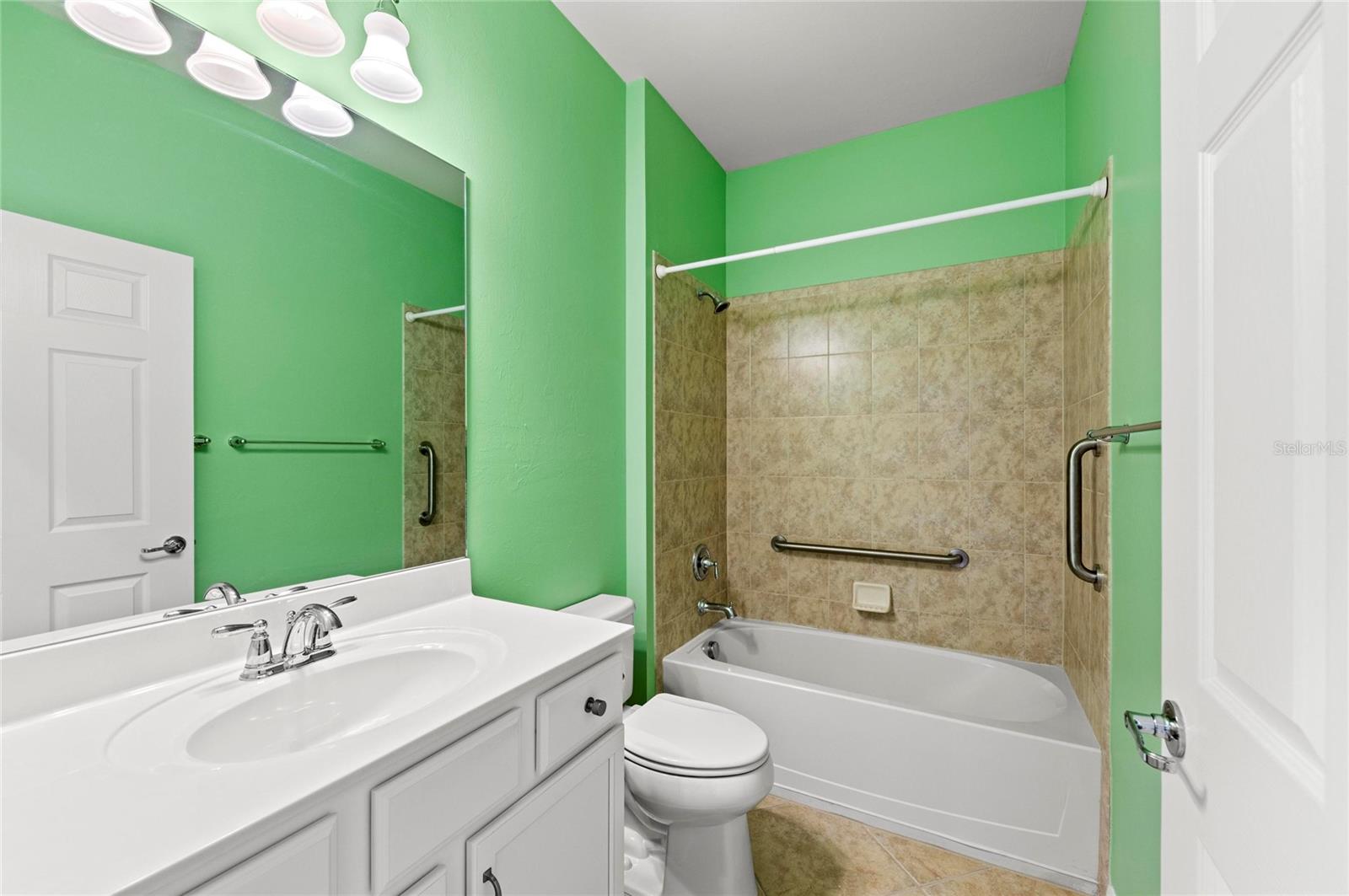 ISLANDWALK OF WEST VILLAGES - Residential