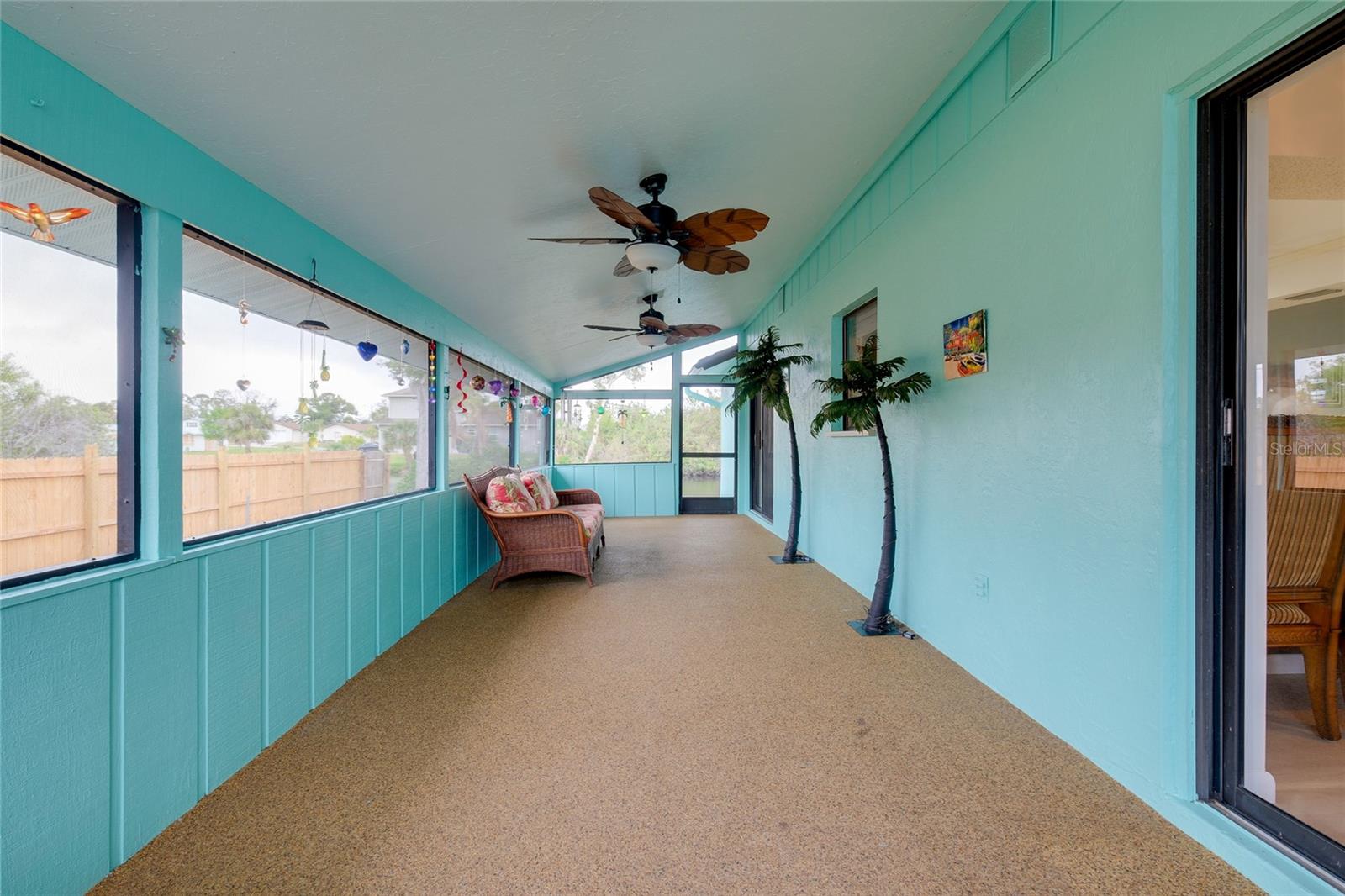 SOUTH VENICE - Residential