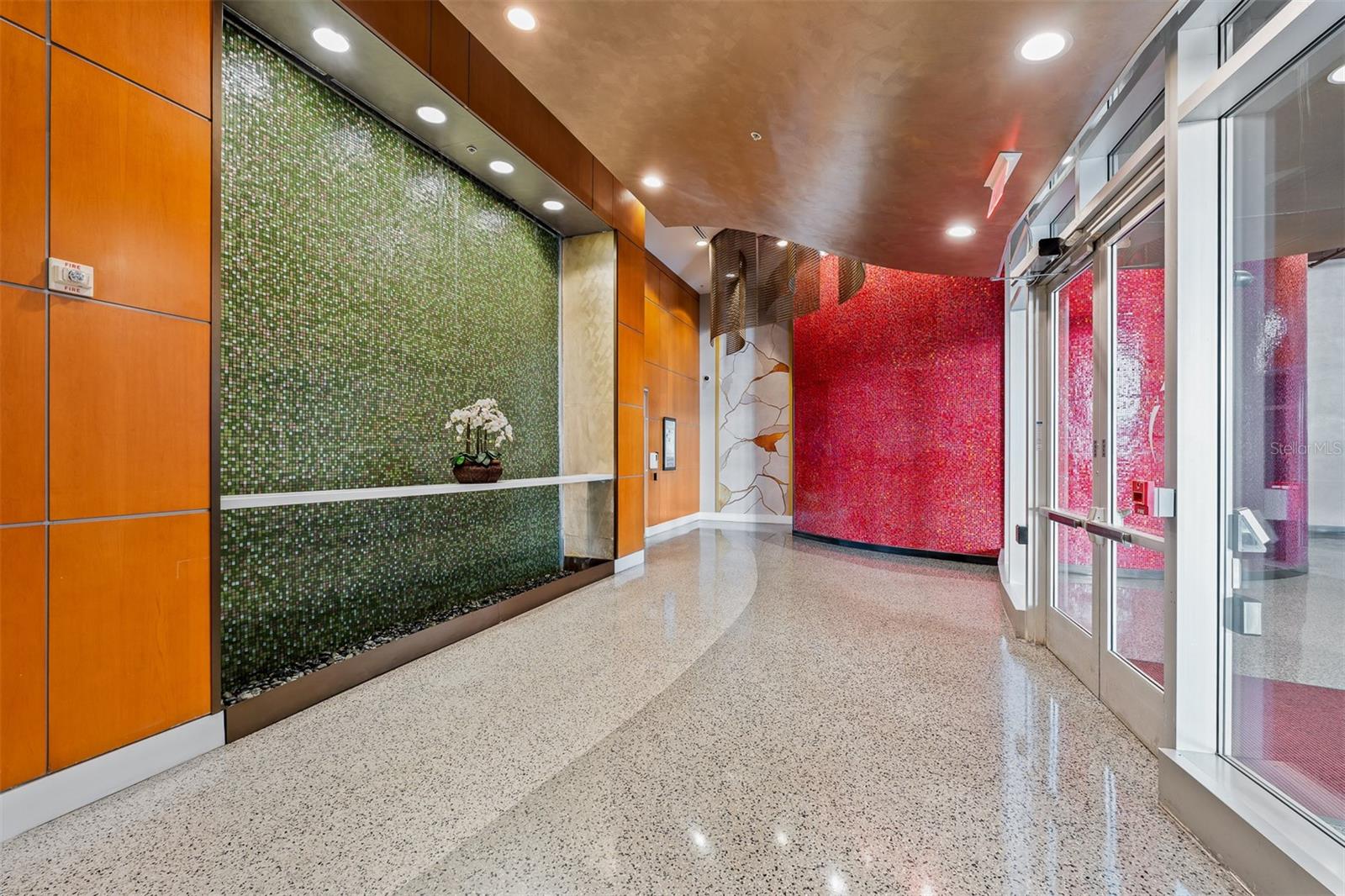 155 S COURT AVENUE 1106