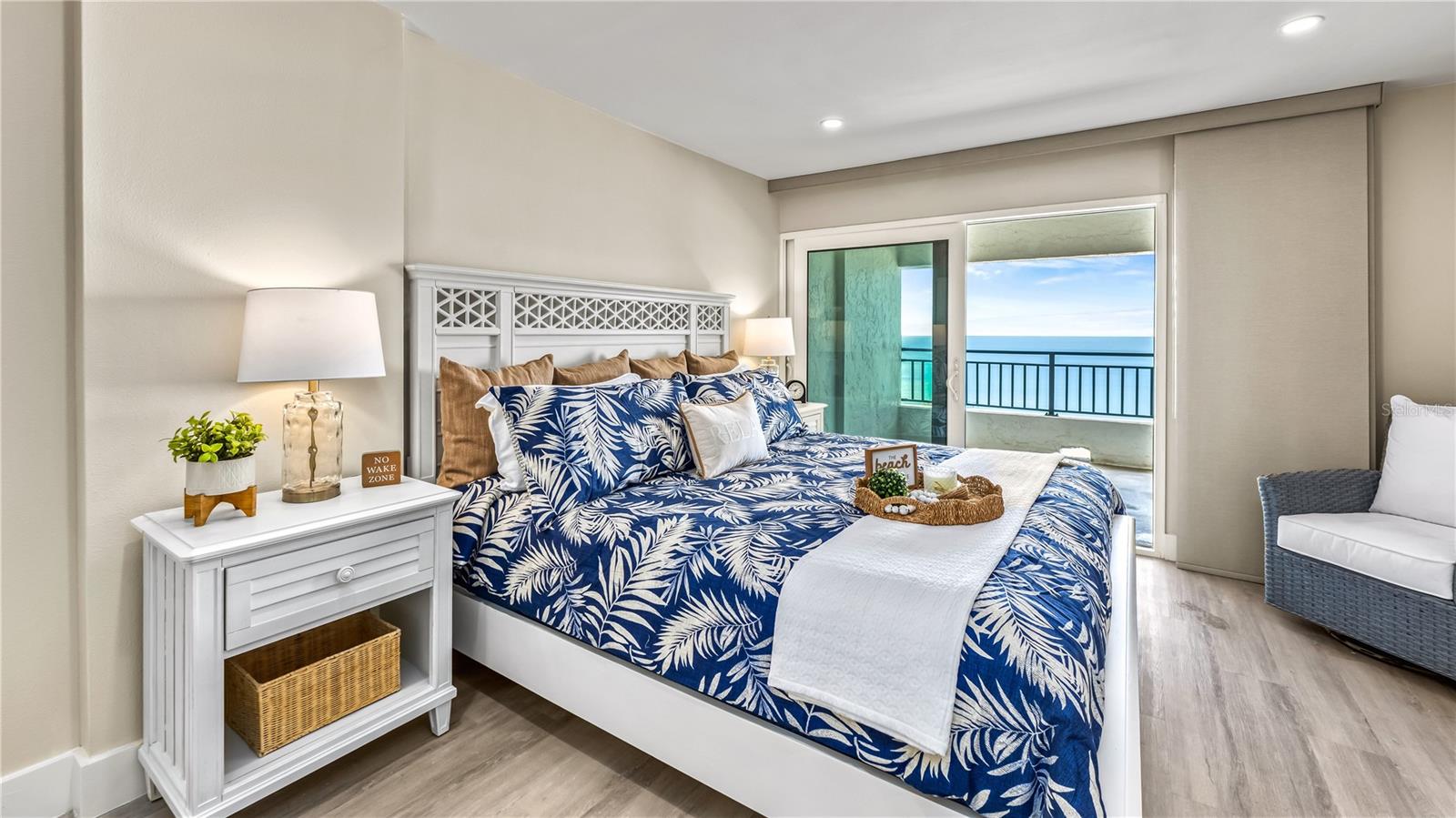 WHISPERING SANDS SEC 6 - Residential