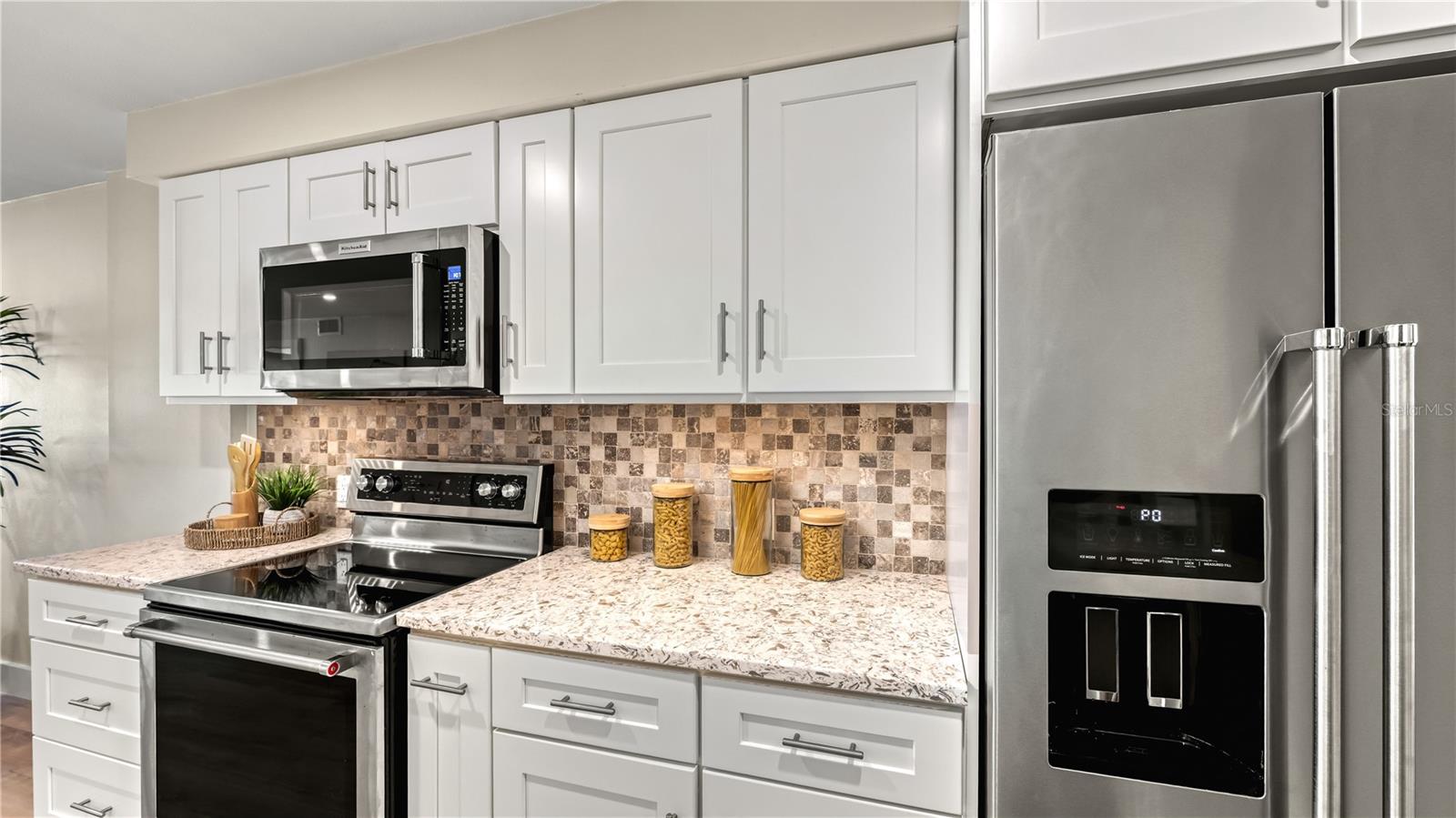 WHISPERING SANDS SEC 6 - Residential