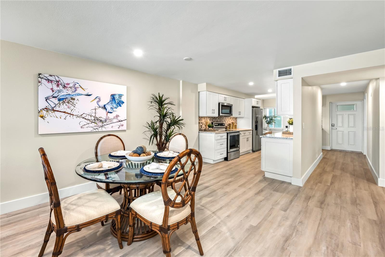 WHISPERING SANDS SEC 6 - Residential