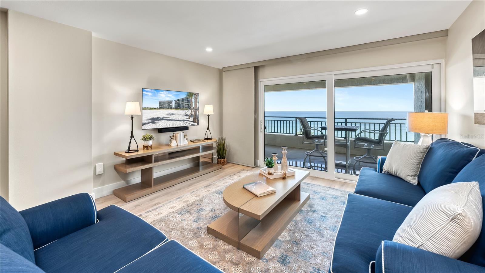 WHISPERING SANDS SEC 6 - Residential