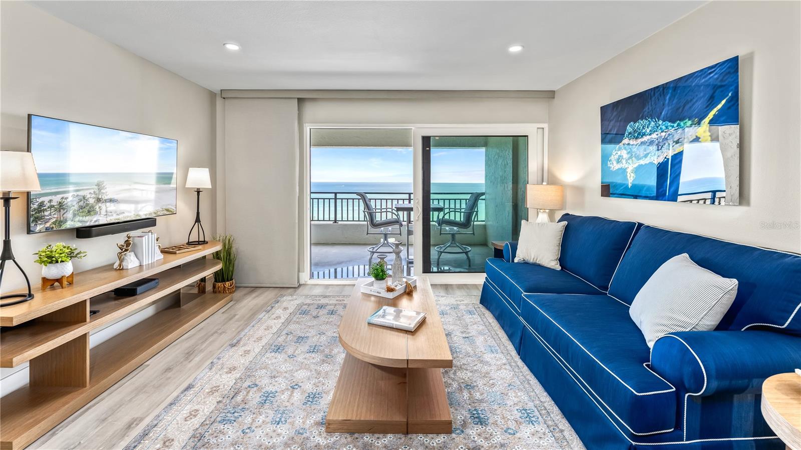 WHISPERING SANDS SEC 6 - Residential