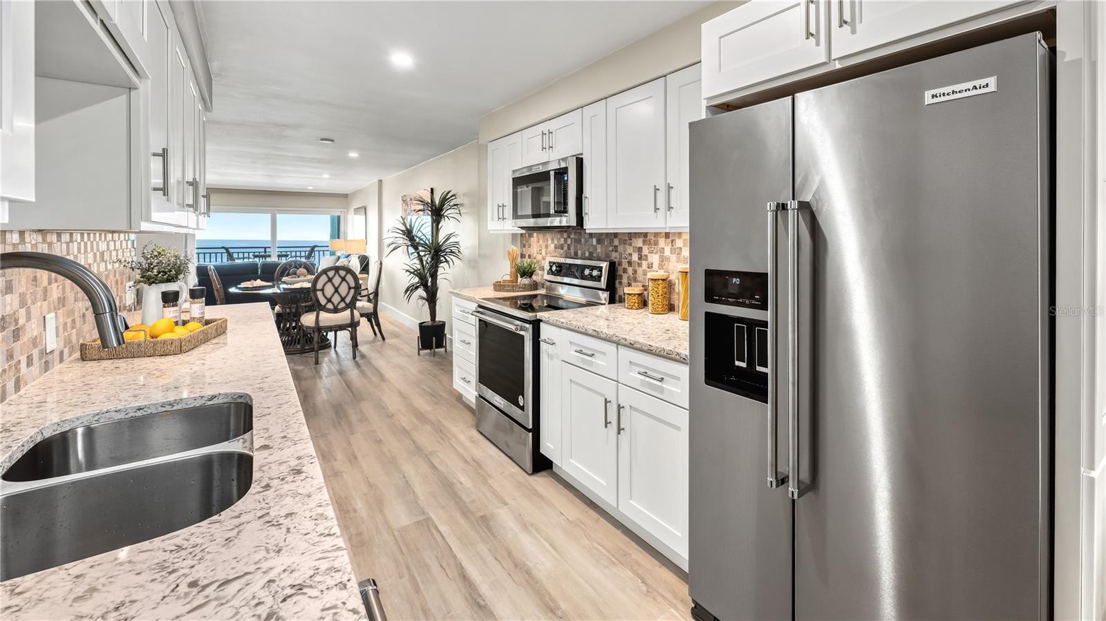 WHISPERING SANDS SEC 6 - Residential