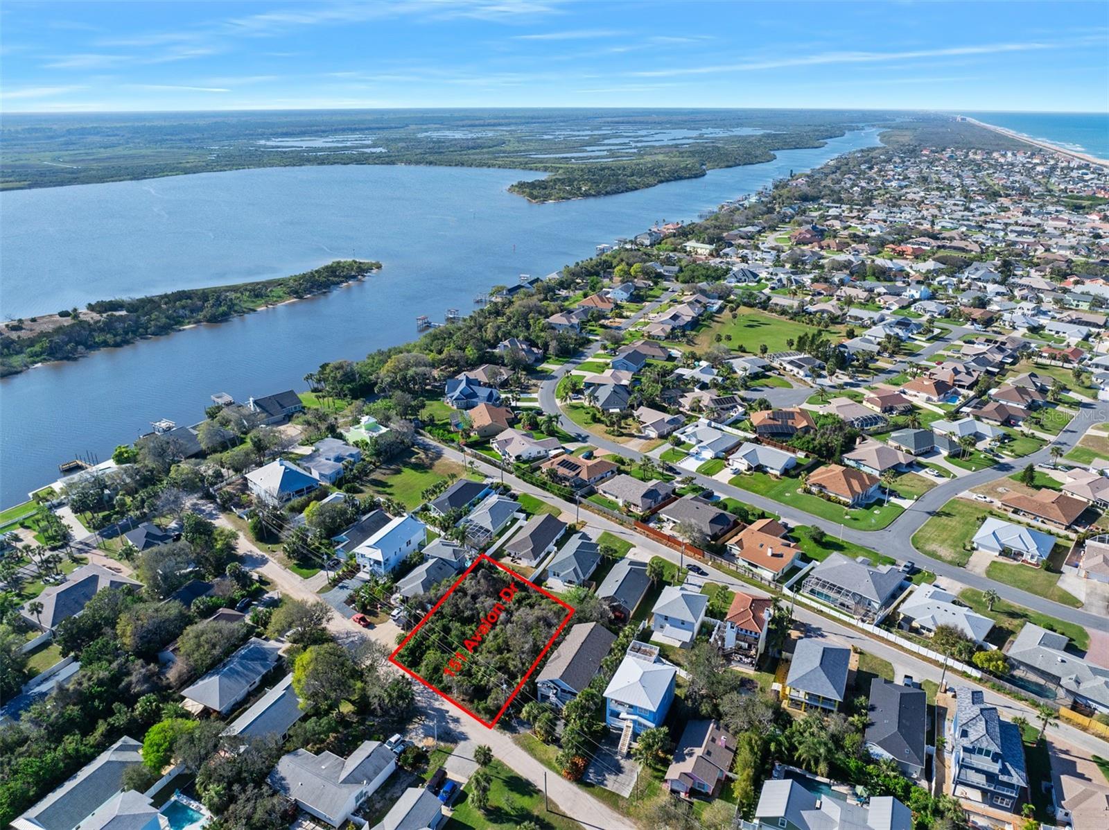 AVALON BY THE SEA - Land