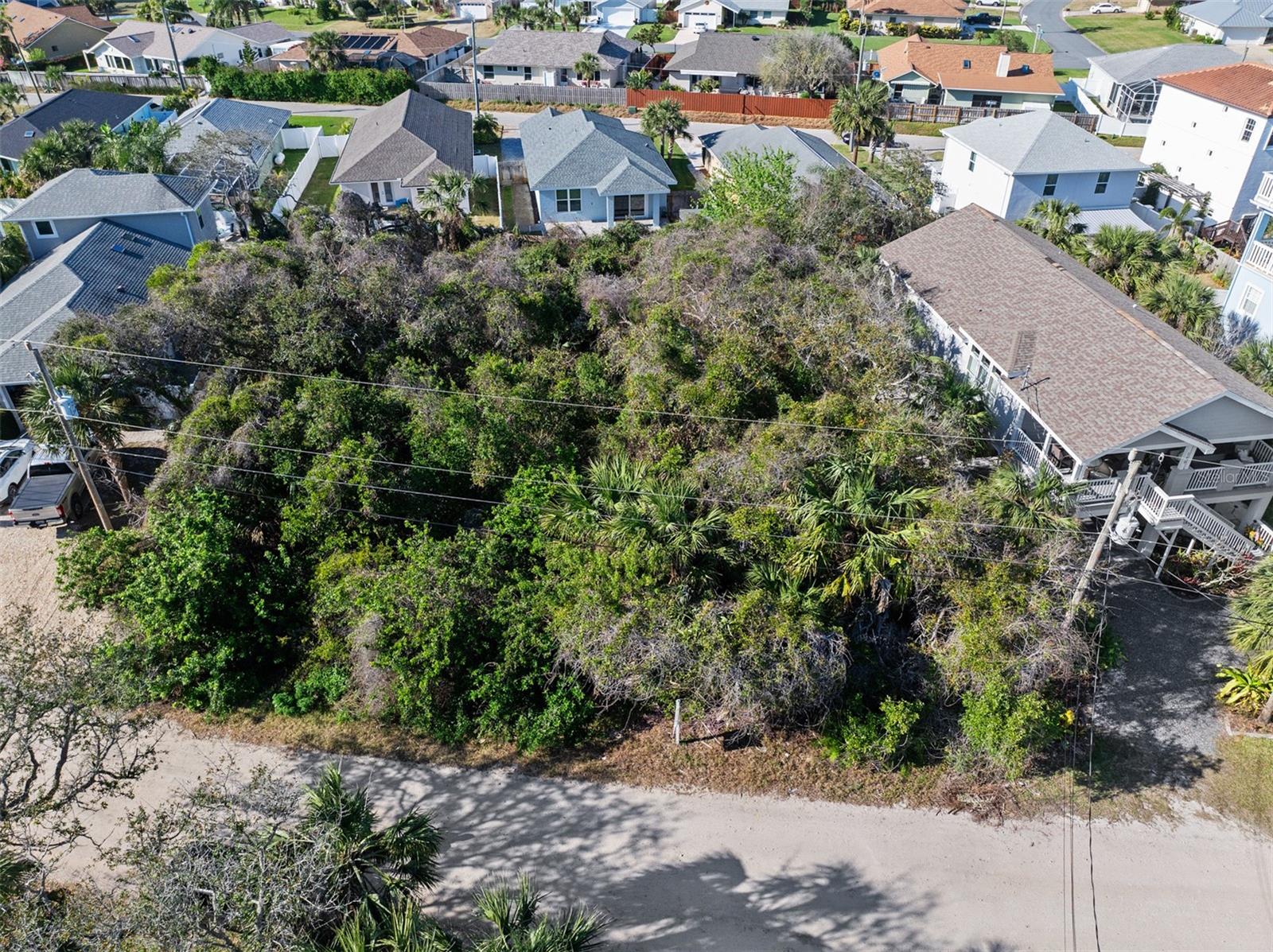 AVALON BY THE SEA - Land