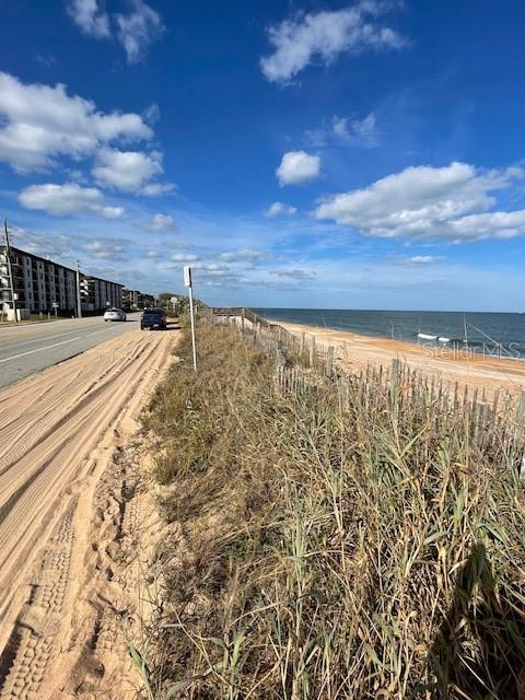 AVALON BY THE SEA - Land