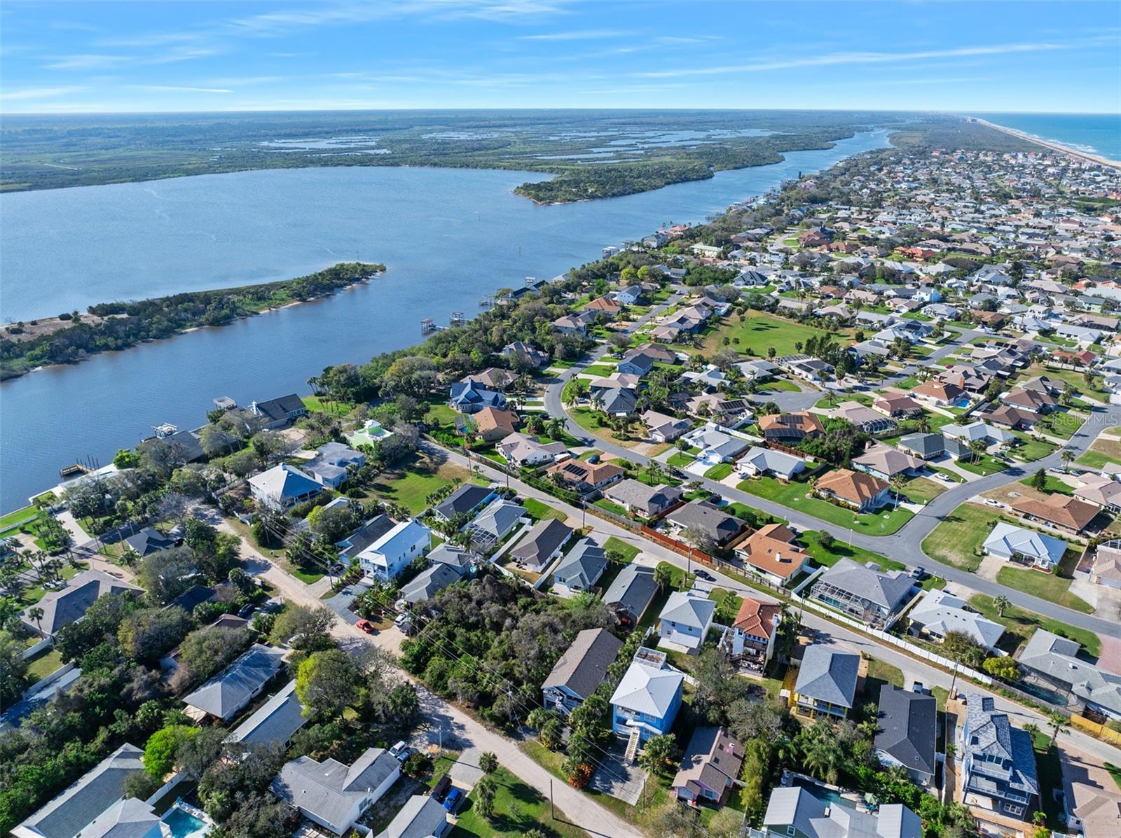 AVALON BY THE SEA - Land