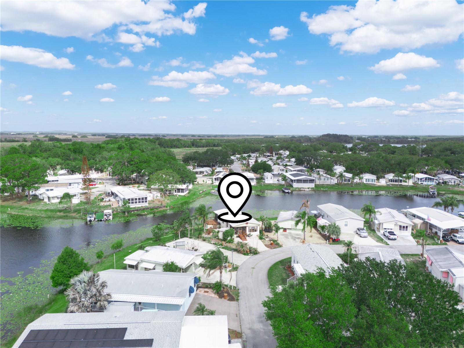 SADDLEBAG LAKE - Residential