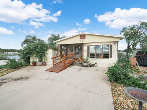 Photo of 29 Beaverkill Drive, Lake Wales, FL 33898 (MLS # K4903439)