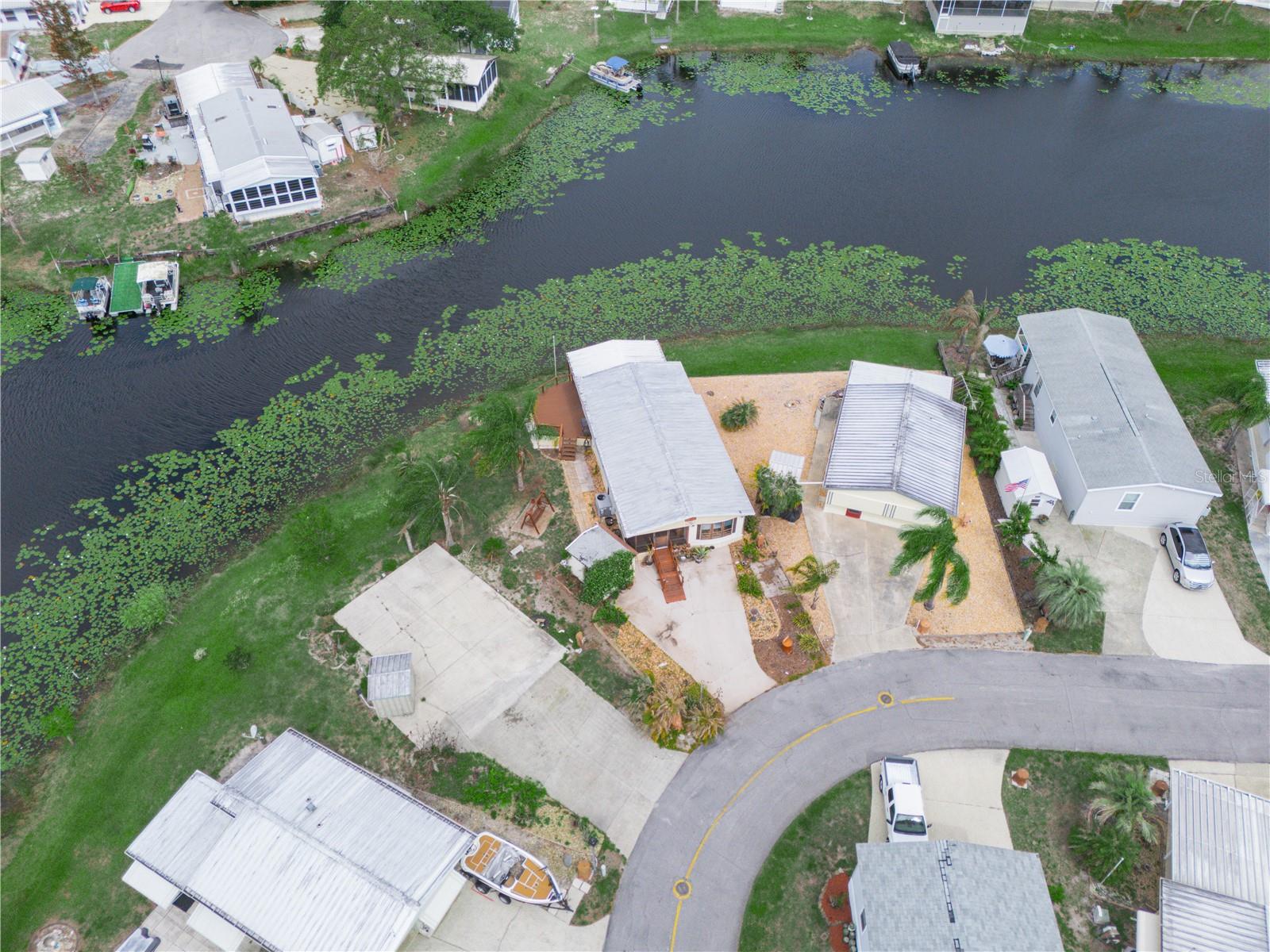 SADDLEBAG LAKE - Residential