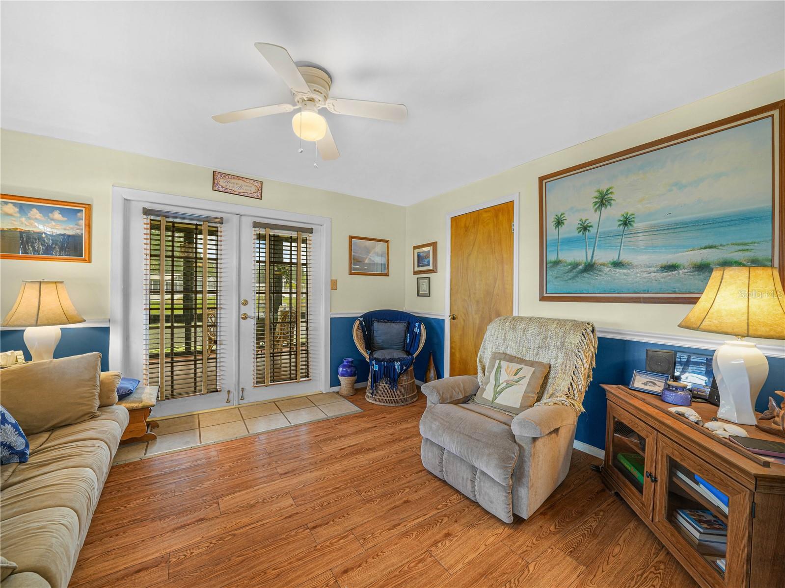 SADDLEBAG LAKE - Residential