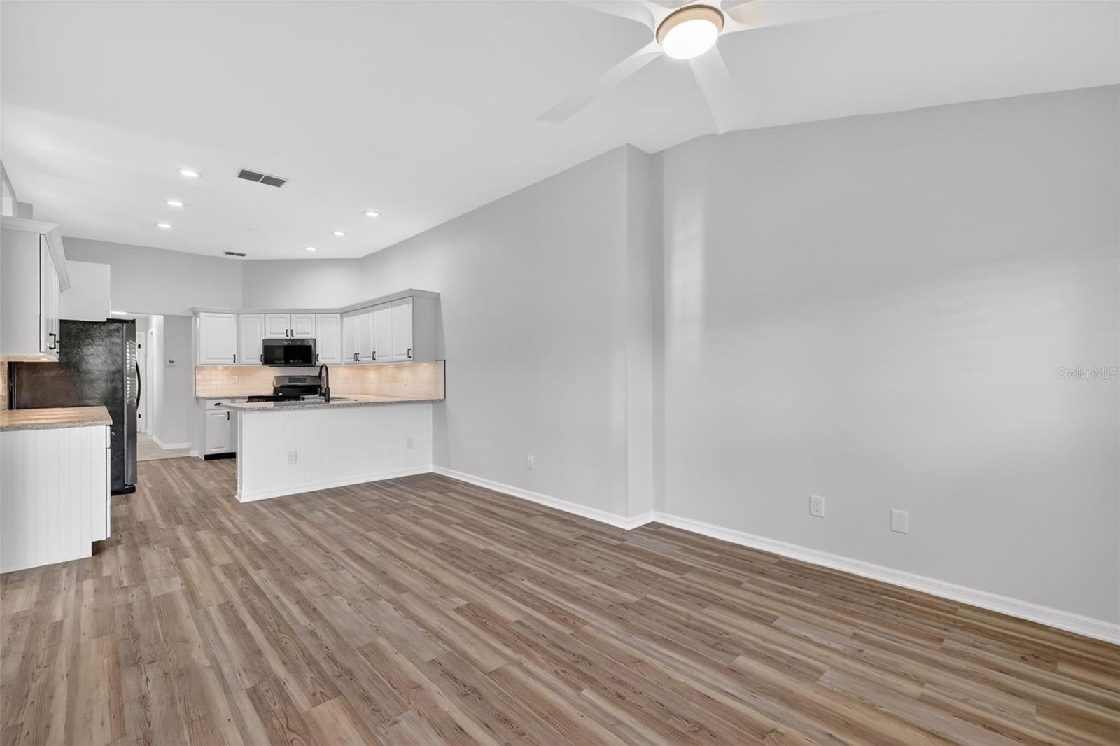 COUNTRY CLUB OF MOUNT DORA - Residential