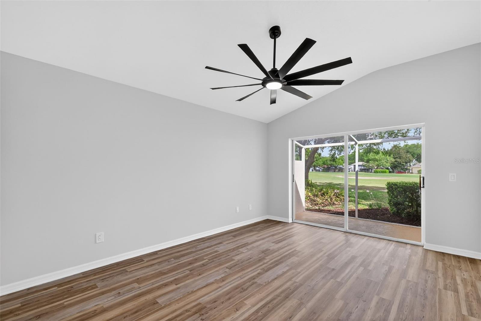 COUNTRY CLUB OF MOUNT DORA - Residential