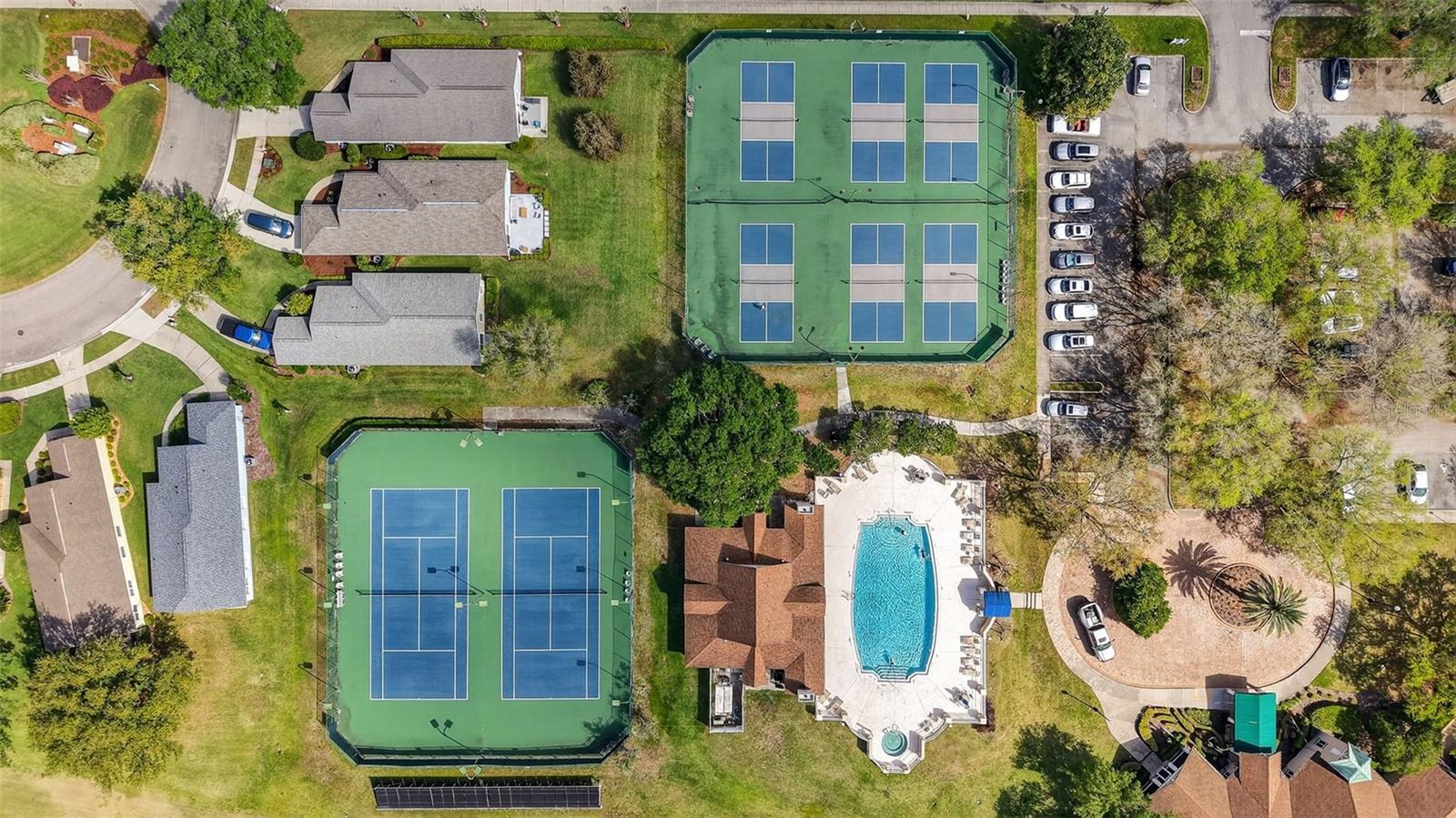 COUNTRY CLUB OF MOUNT DORA - Residential