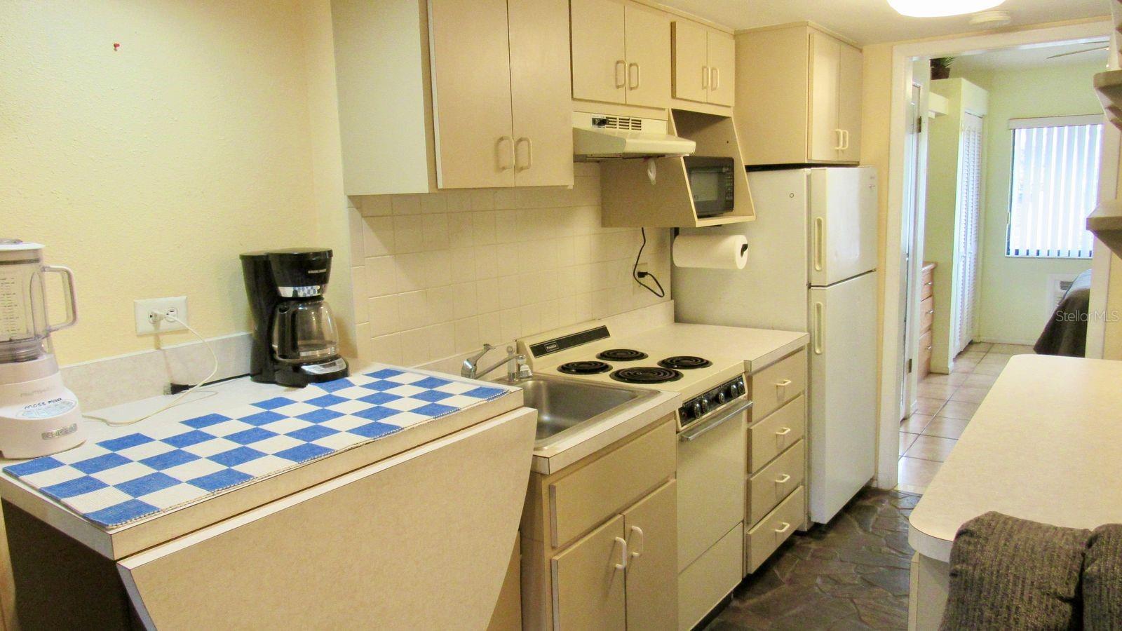 PARADISE LAKES RESORT CONDO - Residential