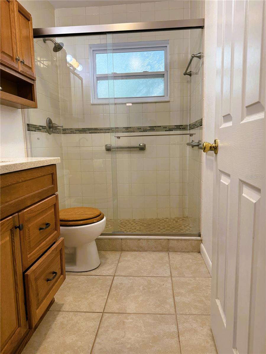 RAINBOW LAKES ESTATES - Residential