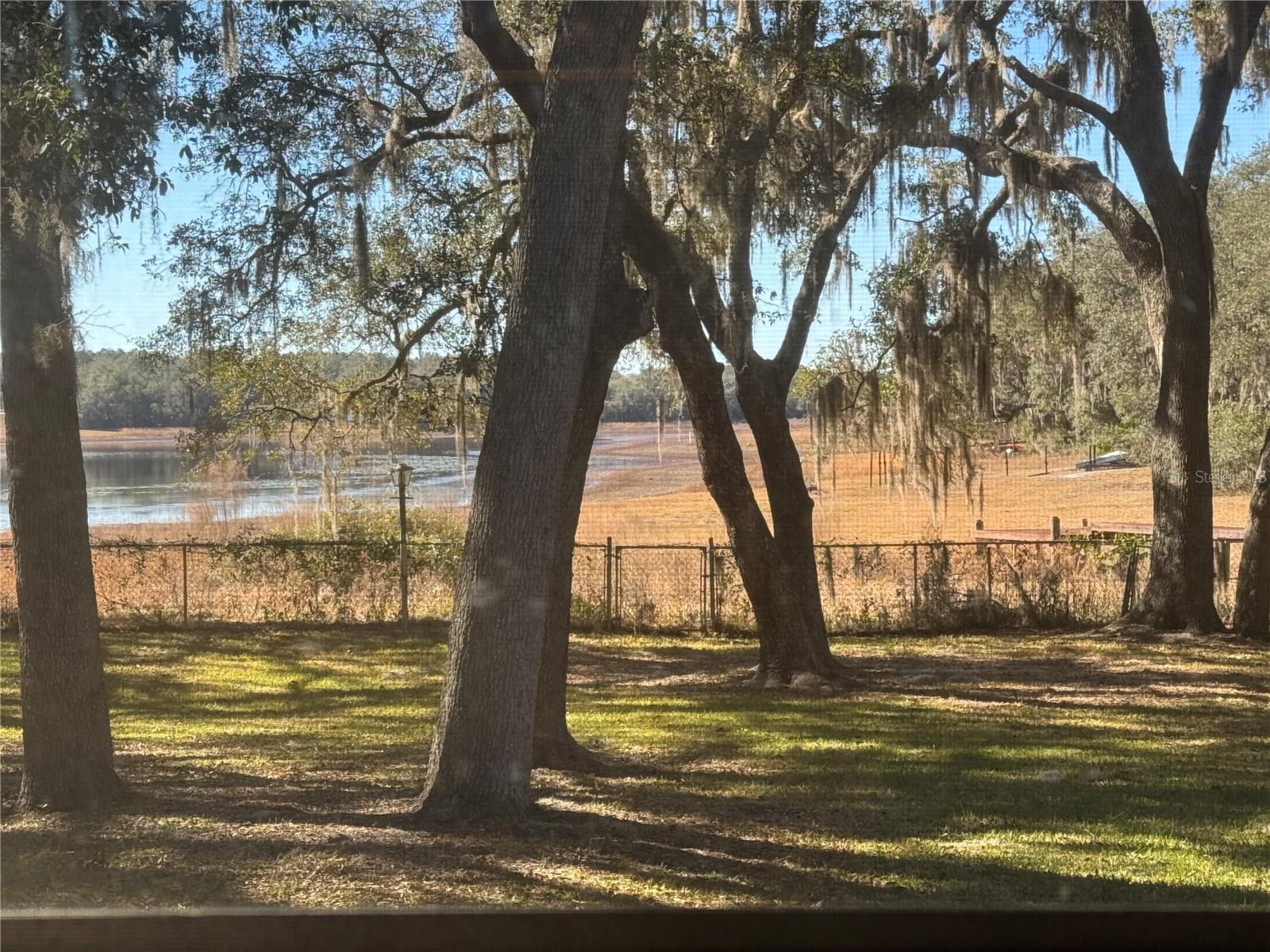 RAINBOW LAKES ESTATES - Residential