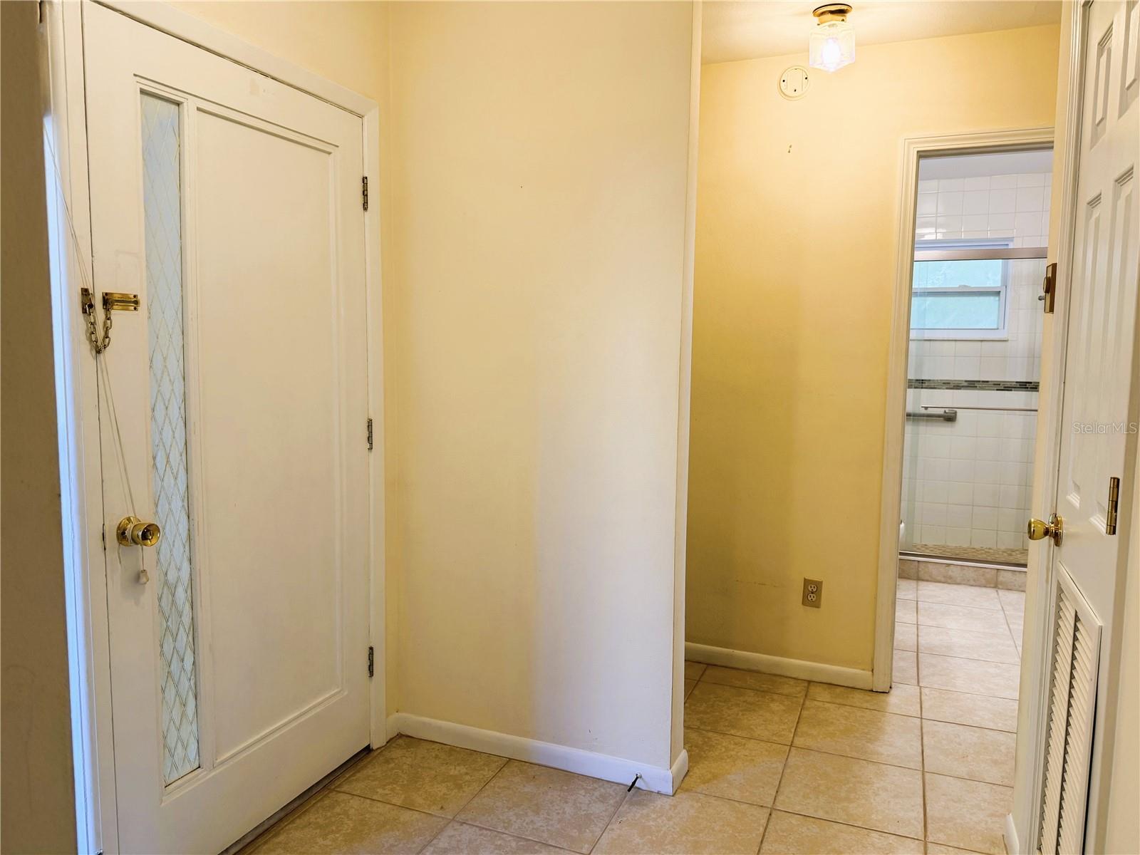 RAINBOW LAKES ESTATES - Residential