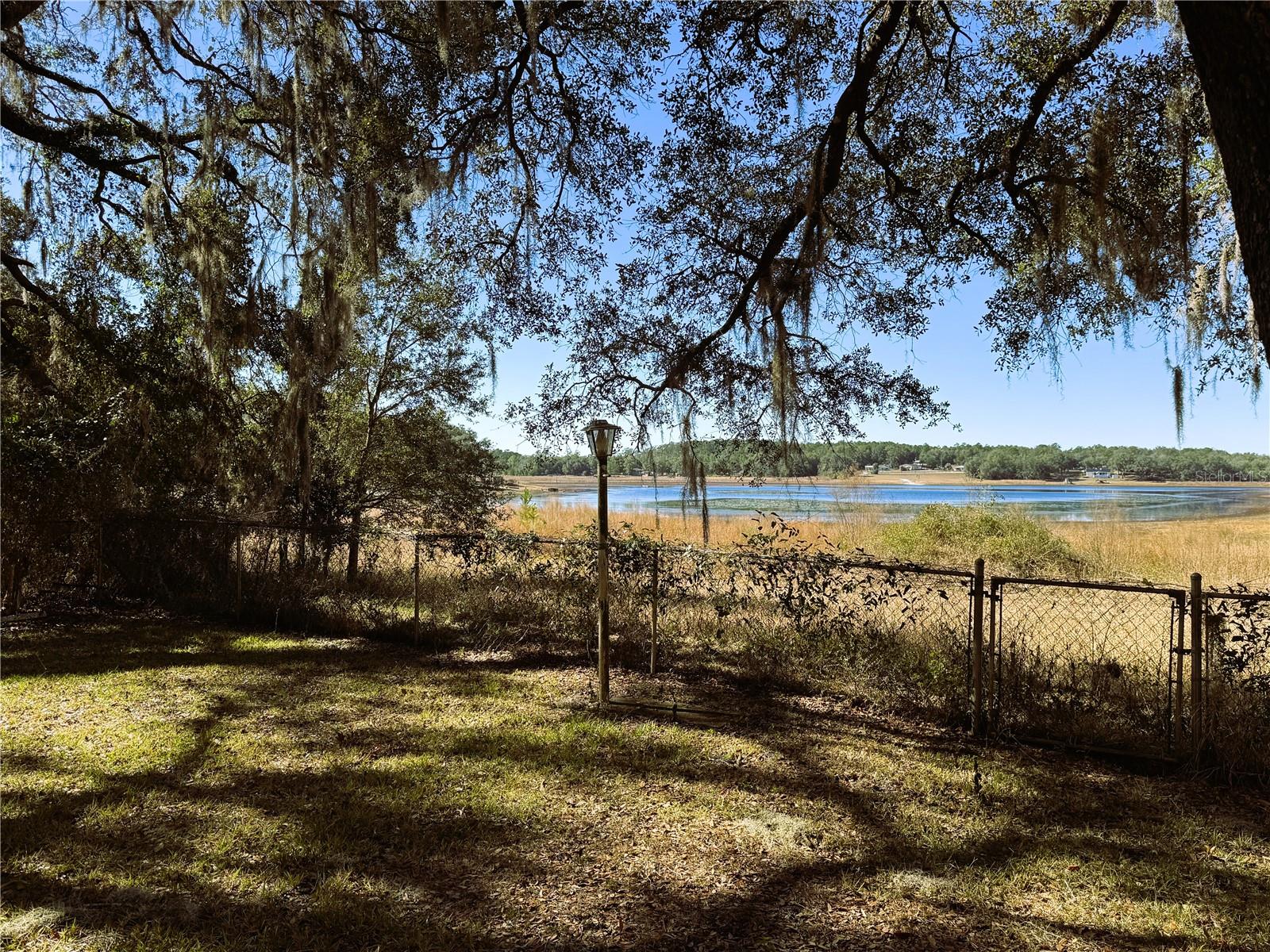 RAINBOW LAKES ESTATES - Residential