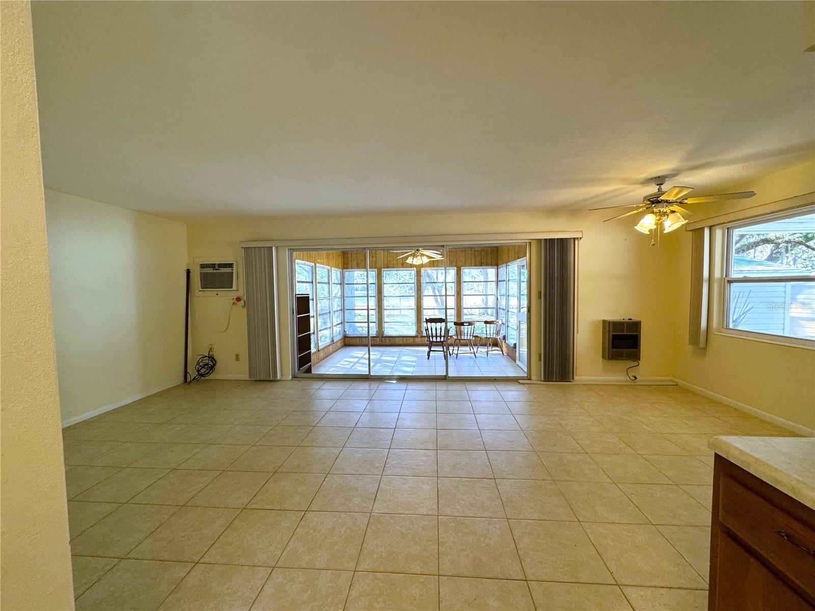 RAINBOW LAKES ESTATES - Residential