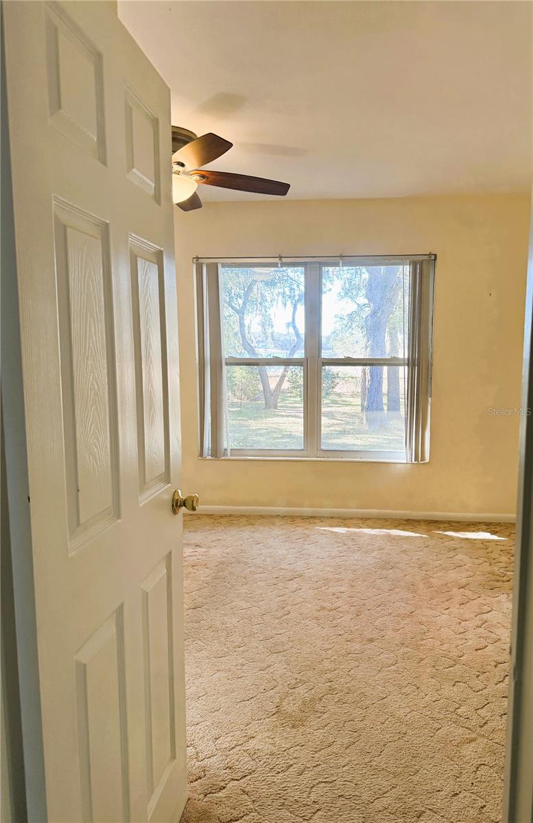 RAINBOW LAKES ESTATES - Residential