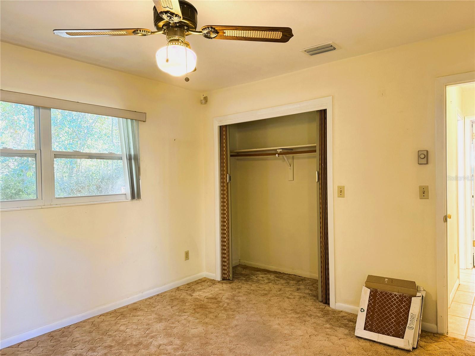 RAINBOW LAKES ESTATES - Residential