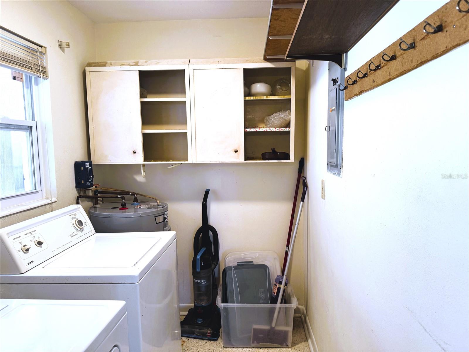 RAINBOW LAKES ESTATES - Residential