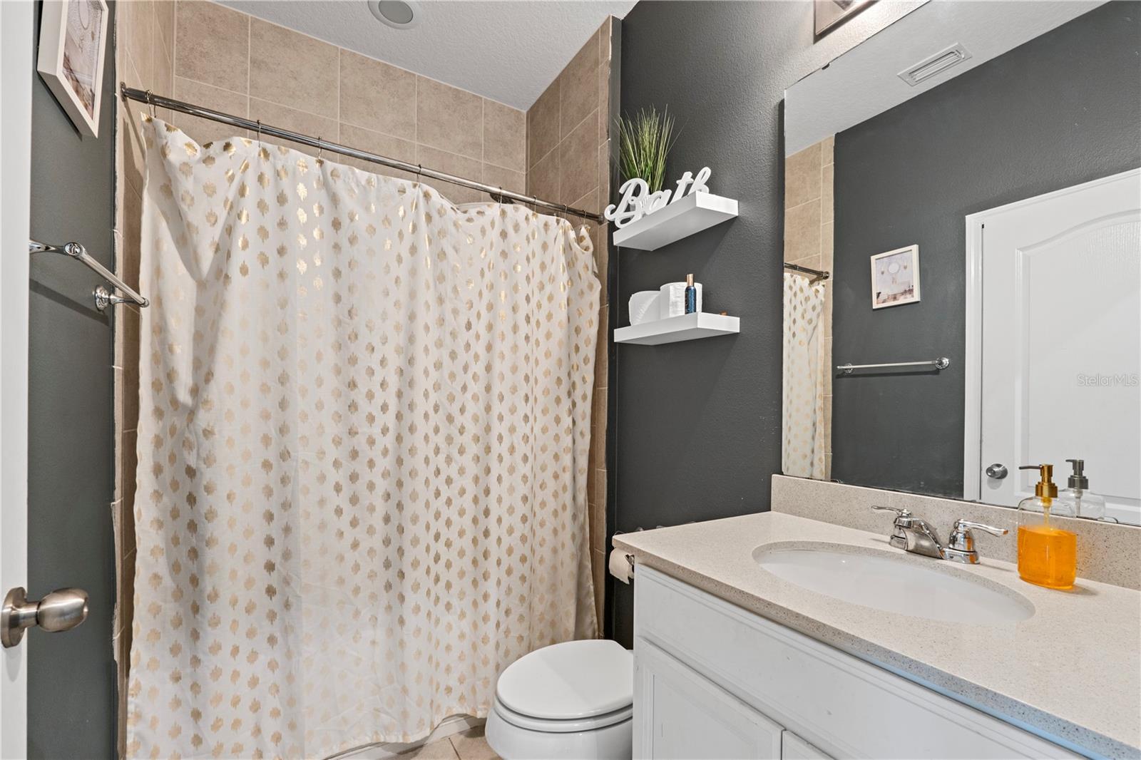 EAGLE LAKE PH 4B - Residential Lease