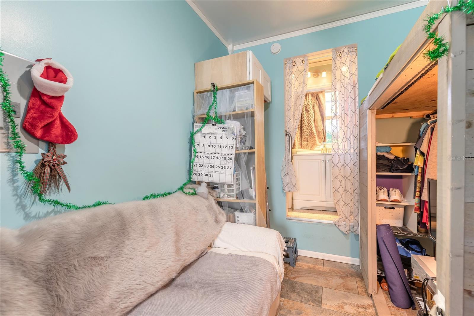 BECKMAN MOBILE HOME UNREC 216 - Residential