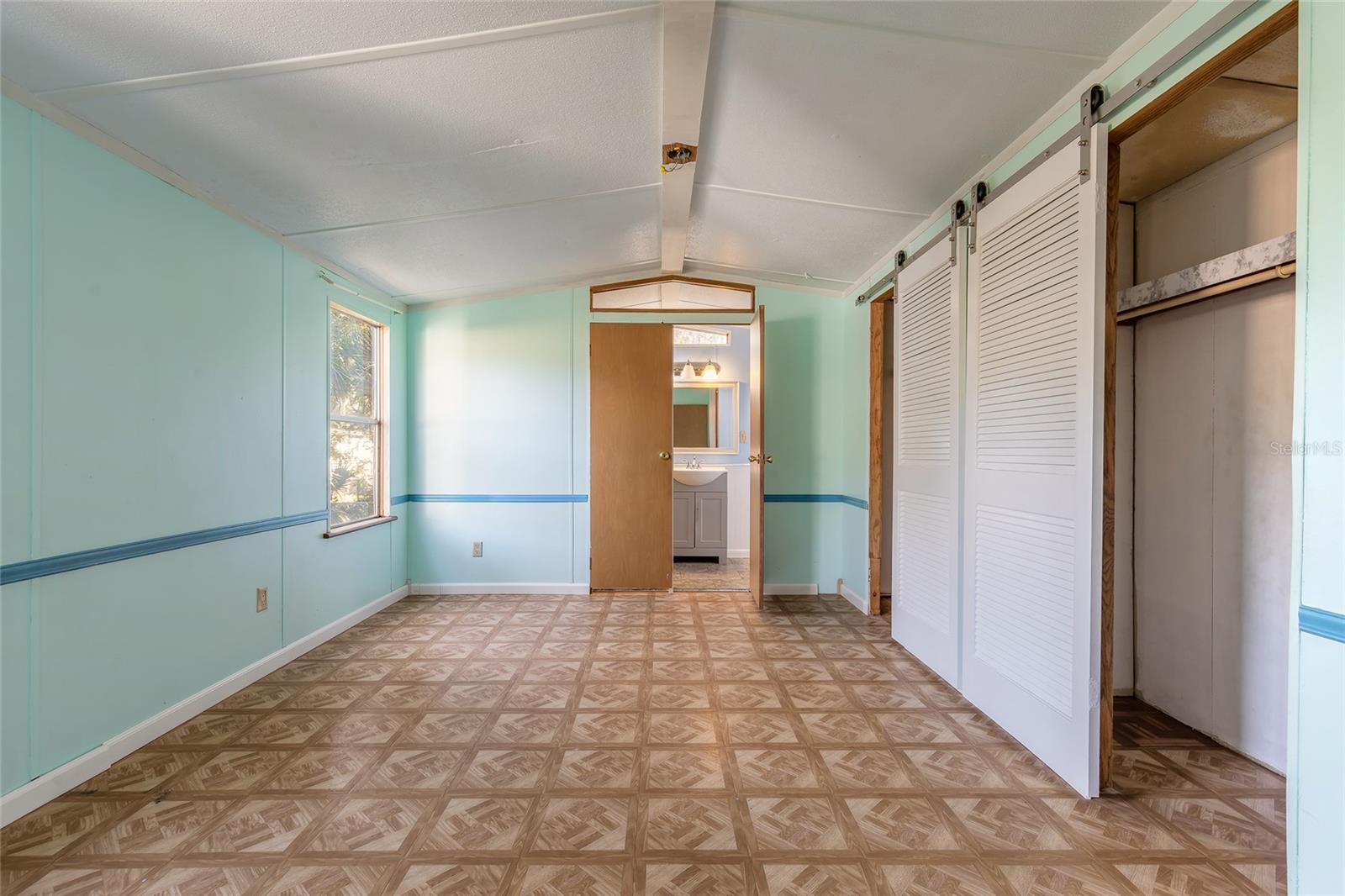 BECKMAN MOBILE HOME UNREC 216 - Residential