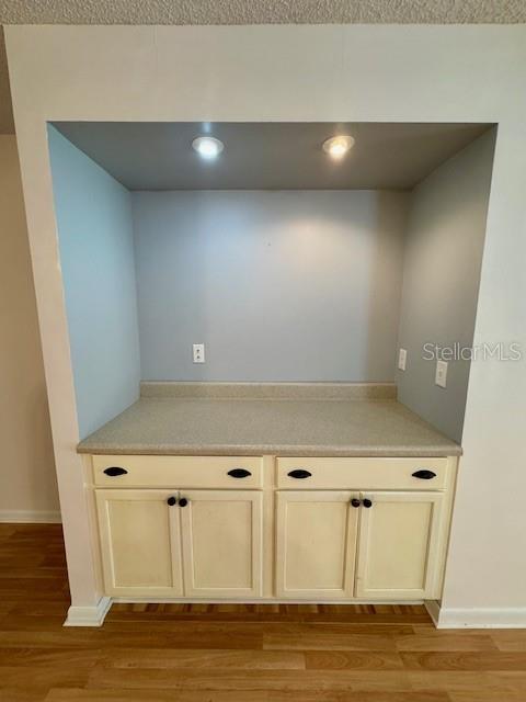 CYPRESSWOOD TENNIS VILLAS - Residential Lease