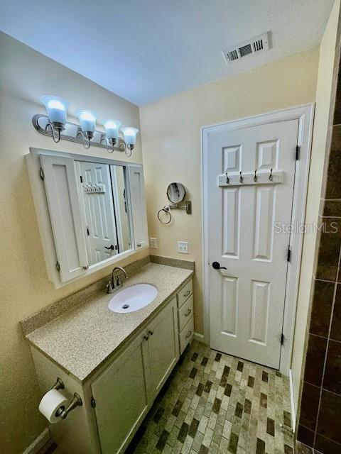 CYPRESSWOOD TENNIS VILLAS - Residential Lease