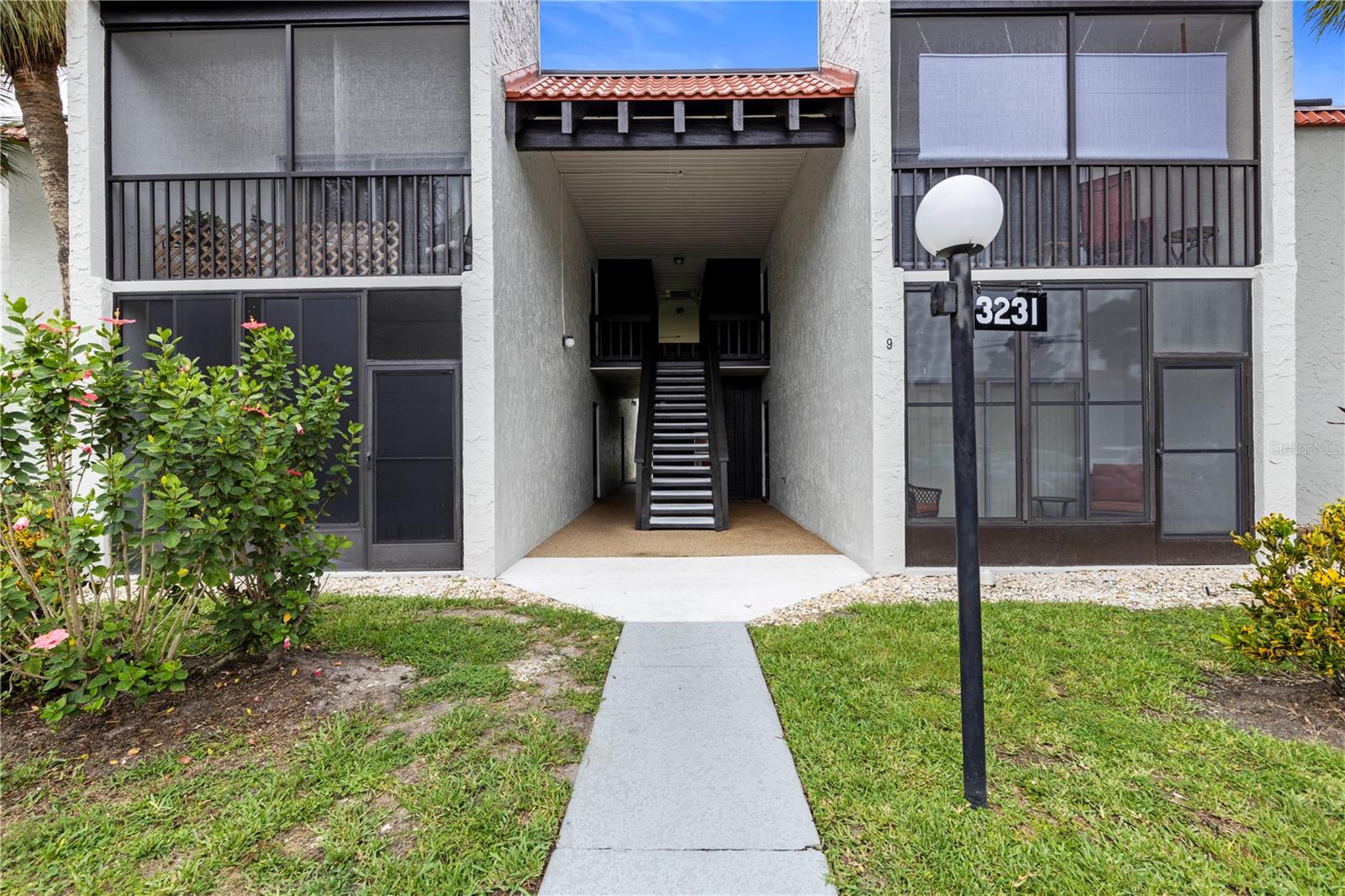 3231 BENEVA ROAD 101