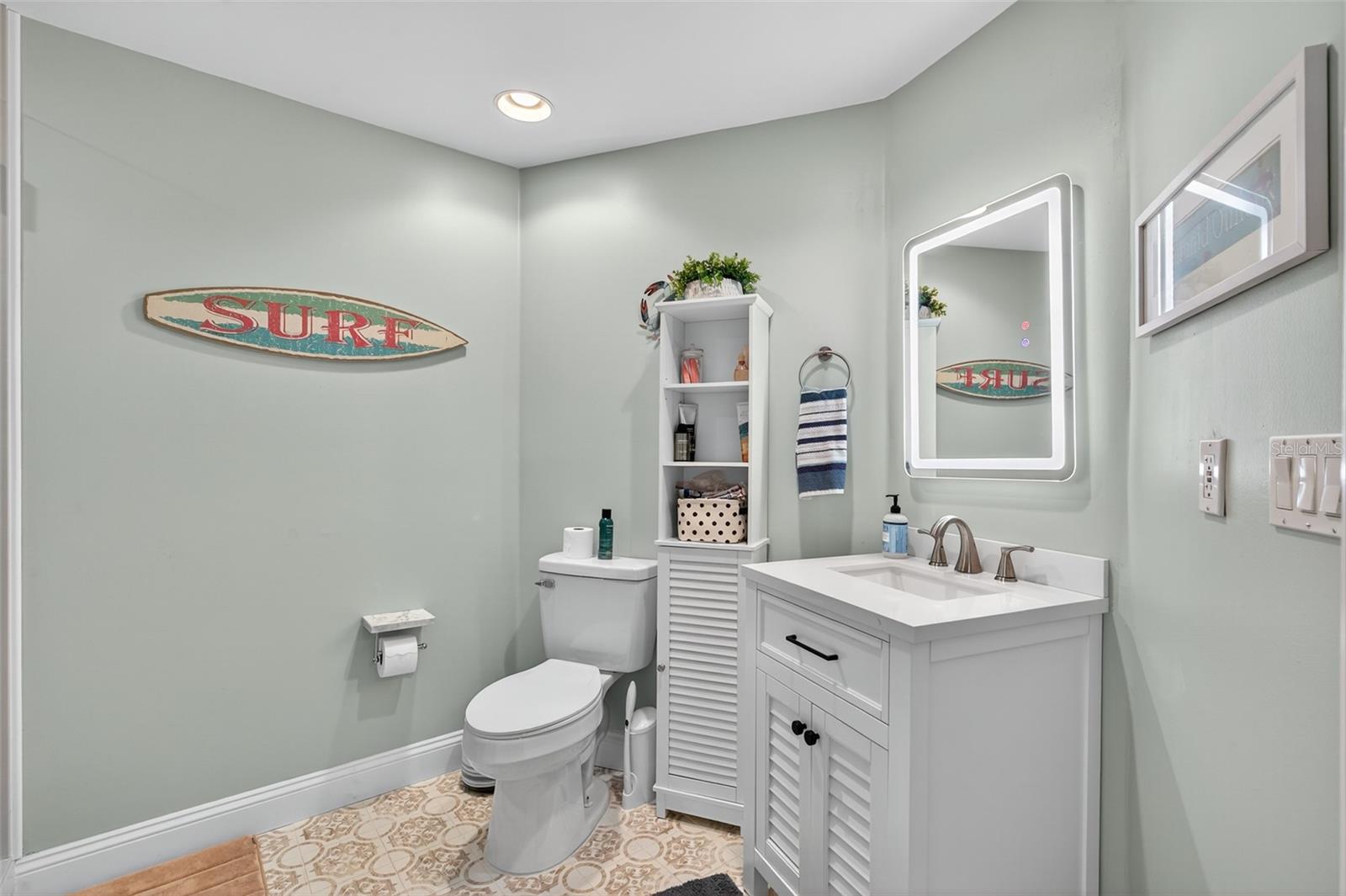 HAMMOCK DUNES - Residential