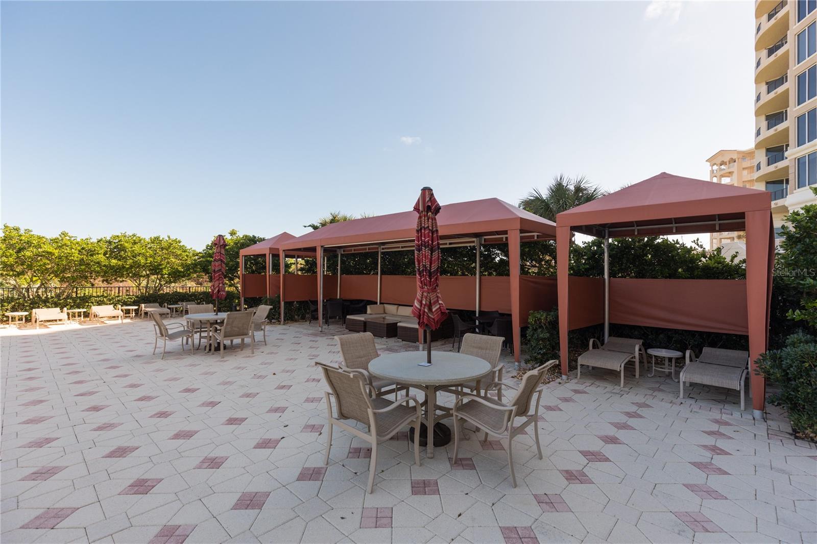 HAMMOCK DUNES - Residential