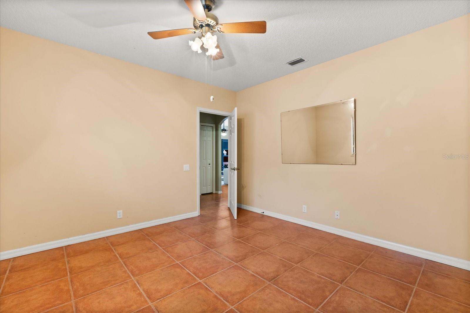 RIVER WALK - Residential