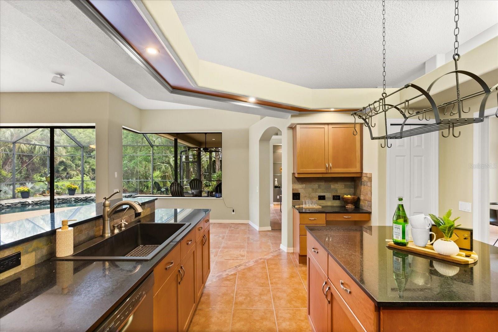 RIVER WALK - Residential