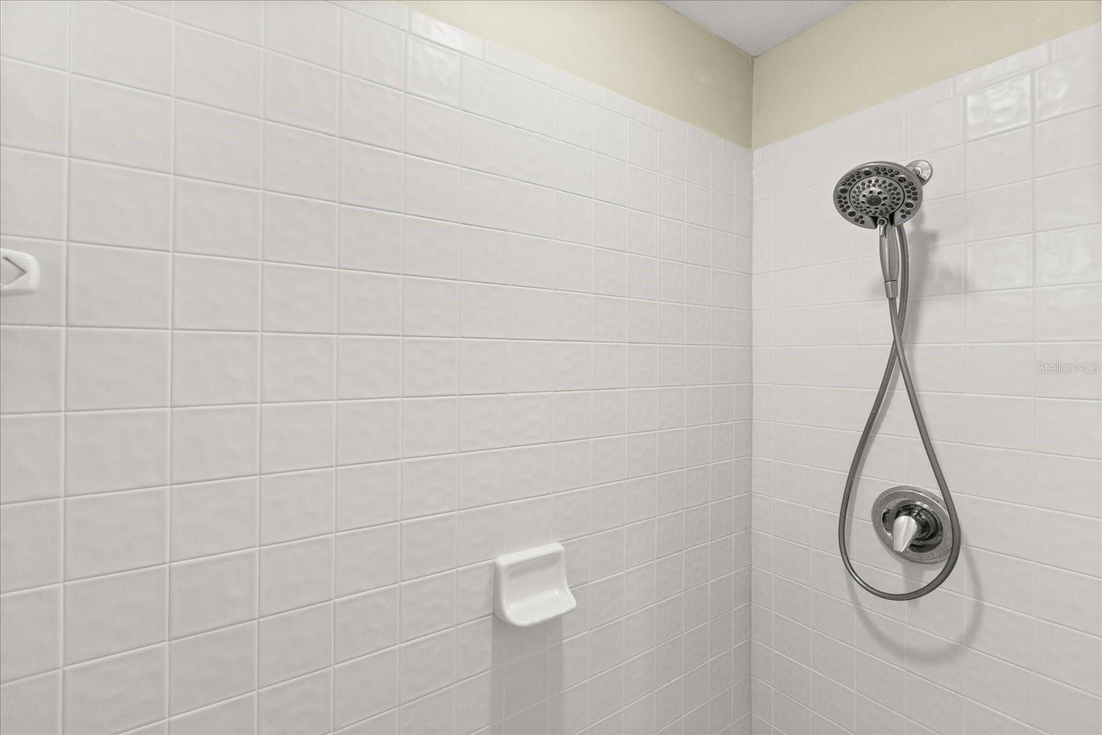 RIVER WALK - Residential