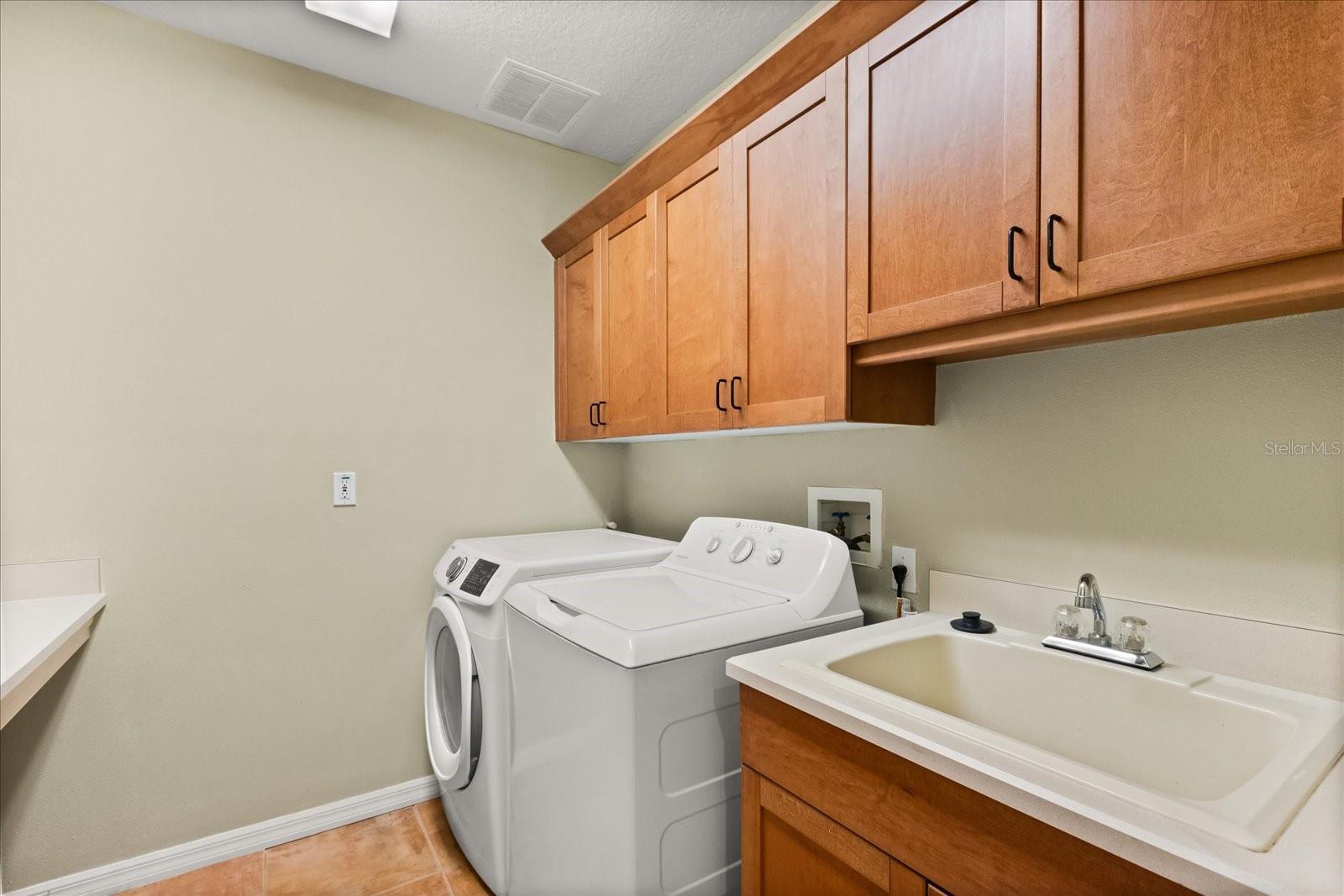 RIVER WALK - Residential