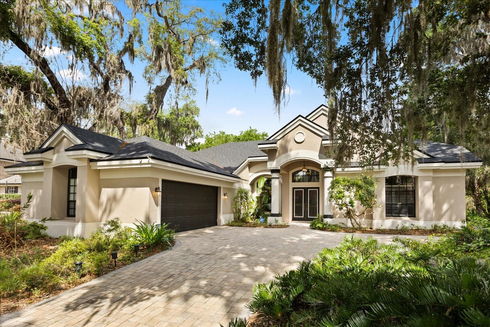 RIVER WALK - Residential