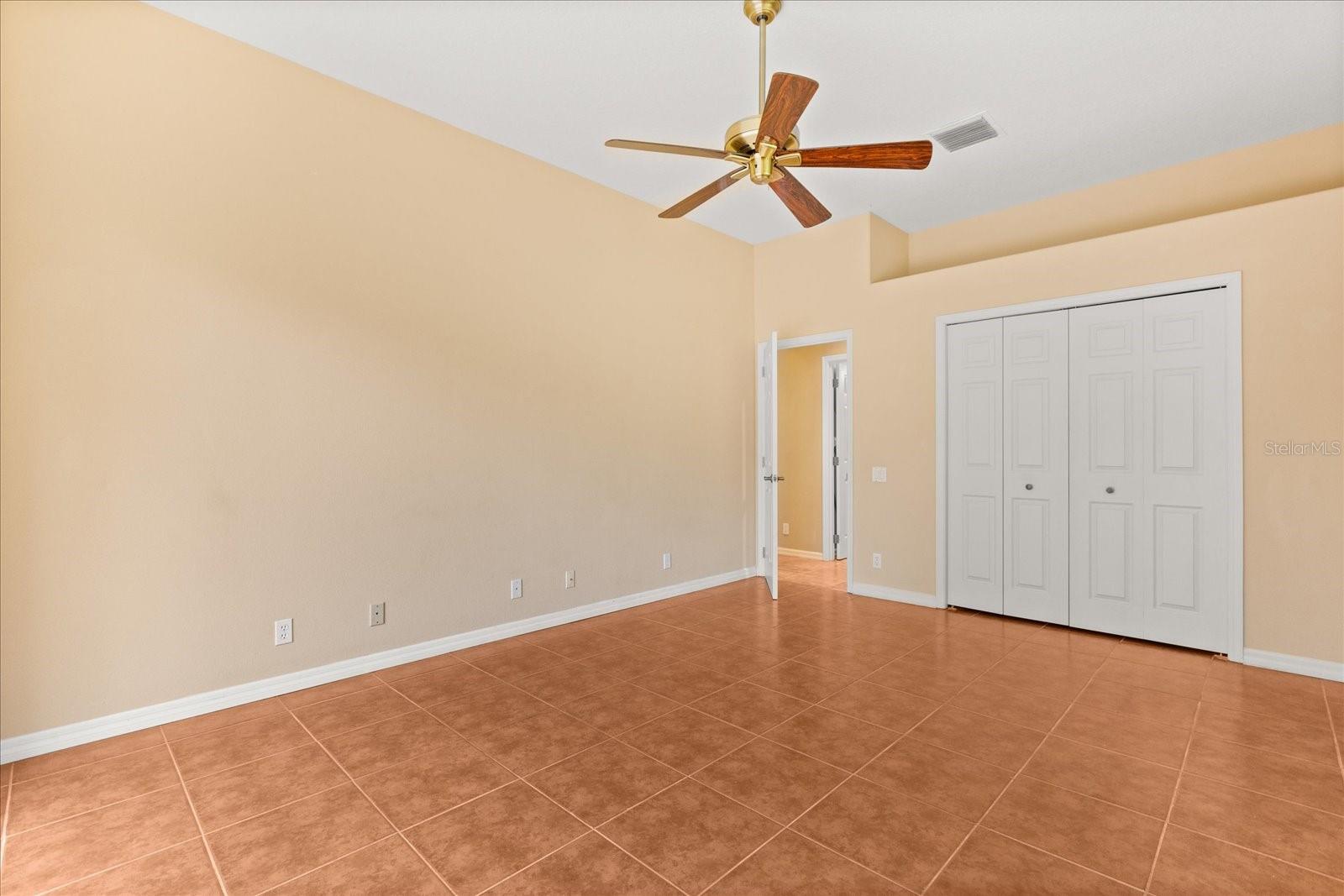 RIVER WALK - Residential