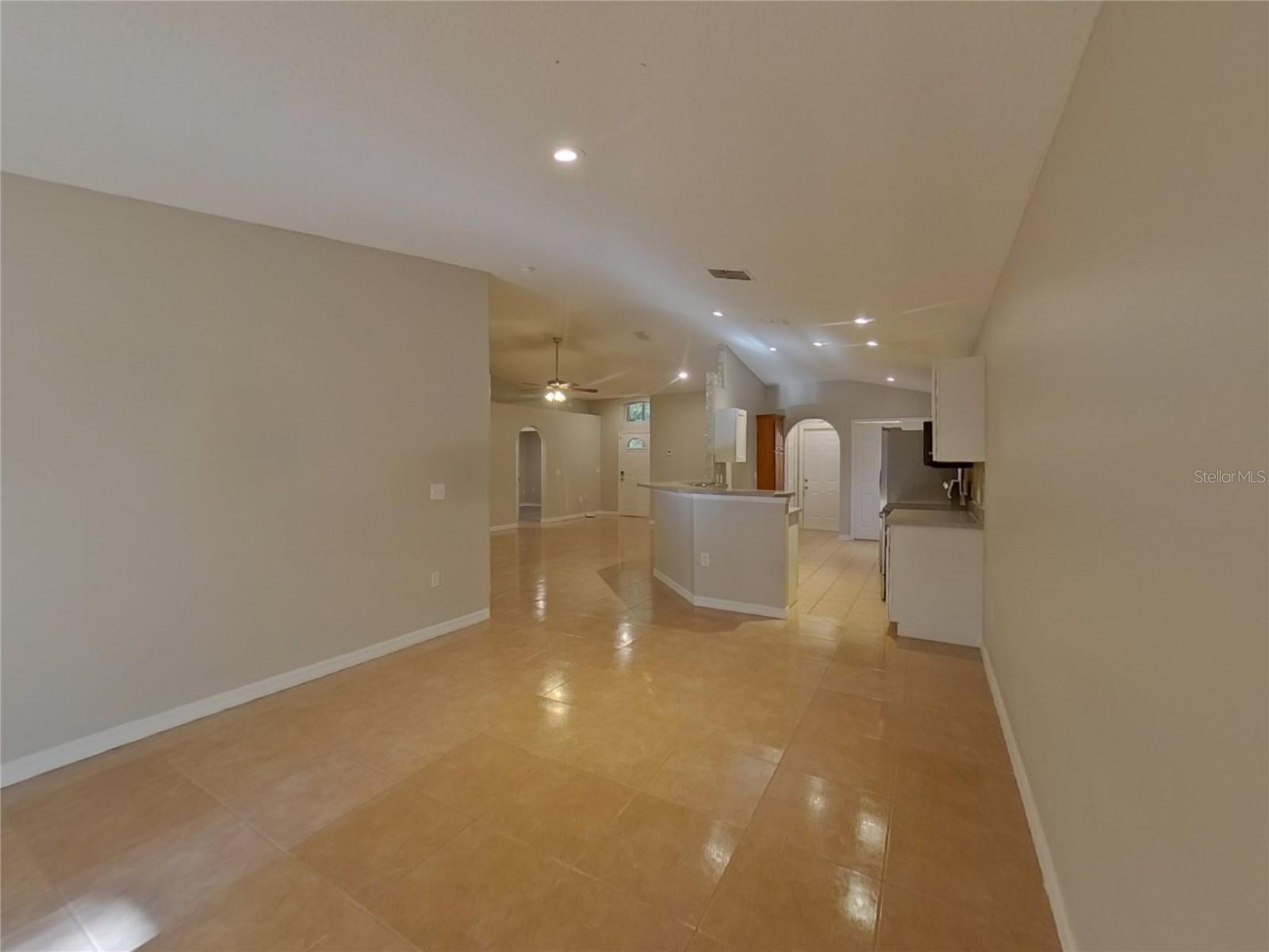 WEKIVA SPGS RESERVE PH 01 - Residential Lease