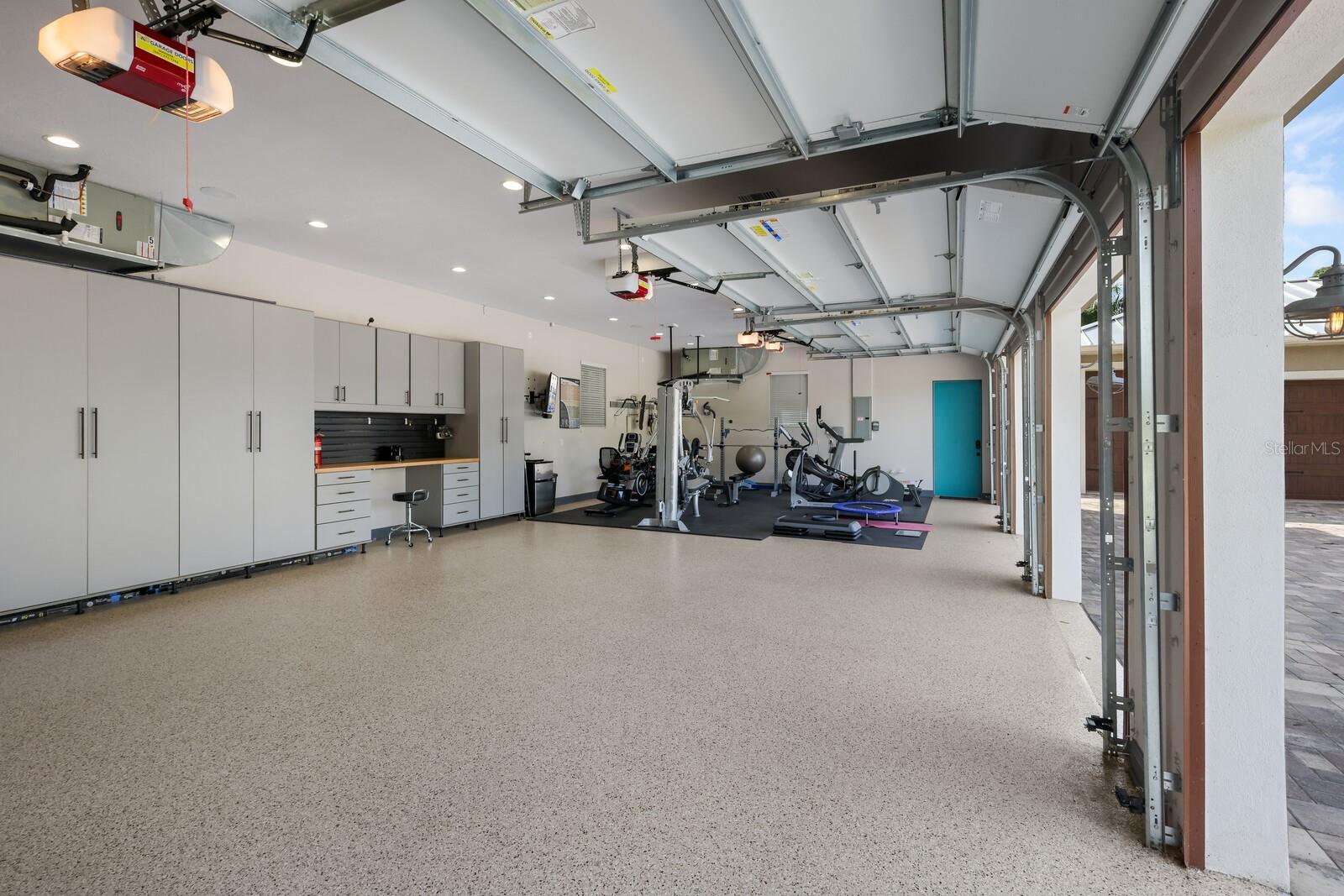 PANTHER RIDGE - Residential