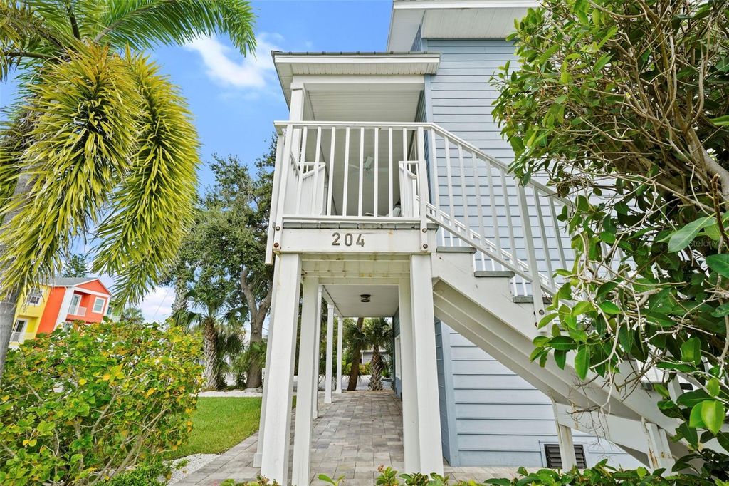 Photo of 204 21st Avenue, Indian Rocks Beach, FL 33785 (MLS # TB8434362)
