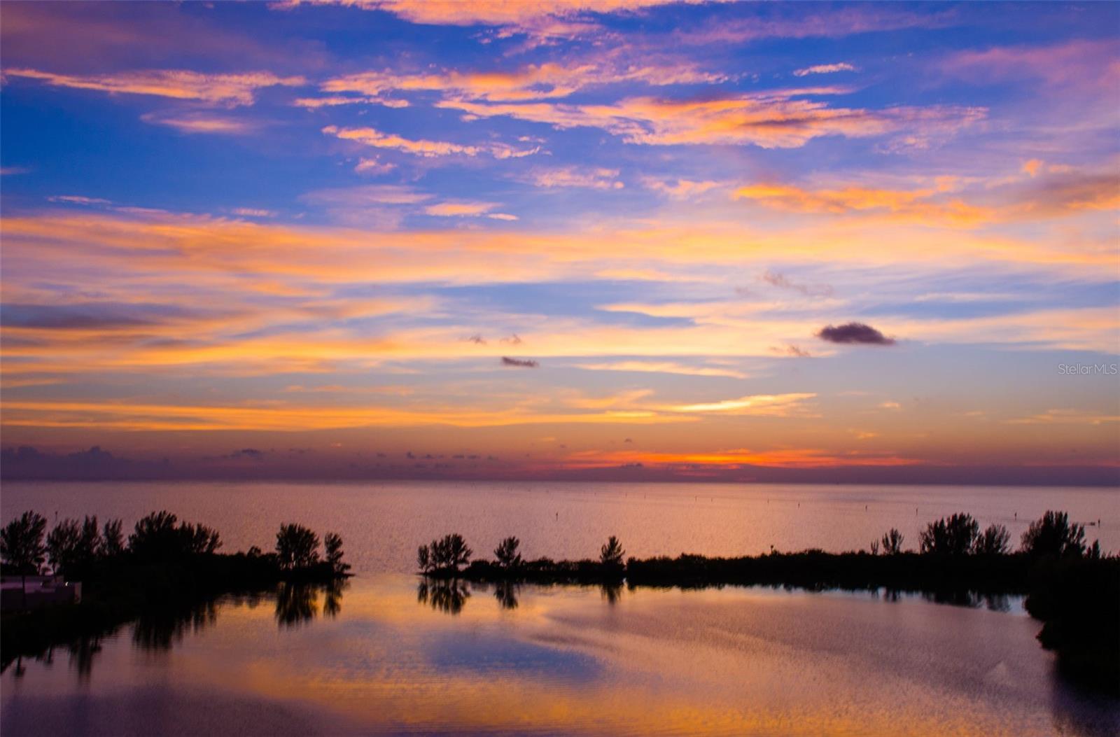 GULF ISLAND BEACH TENNIS - Residential