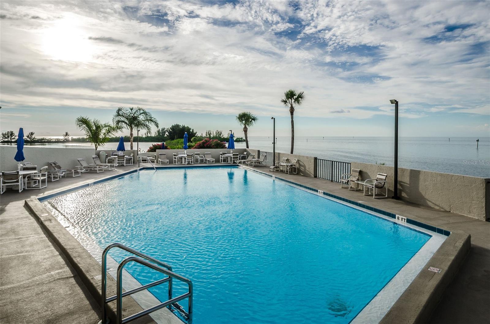 GULF ISLAND BEACH TENNIS - Residential