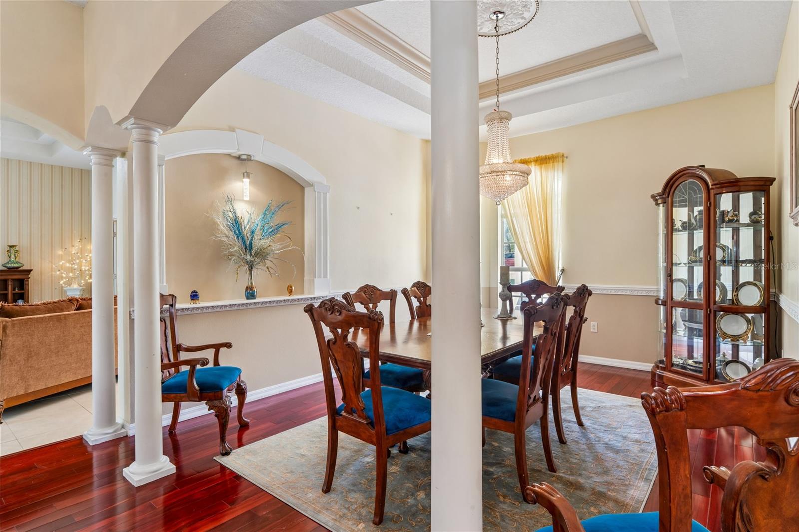 ROYAL HIGHLANDS - Residential