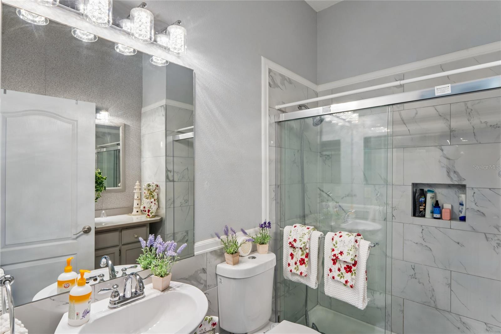 ROYAL HIGHLANDS - Residential